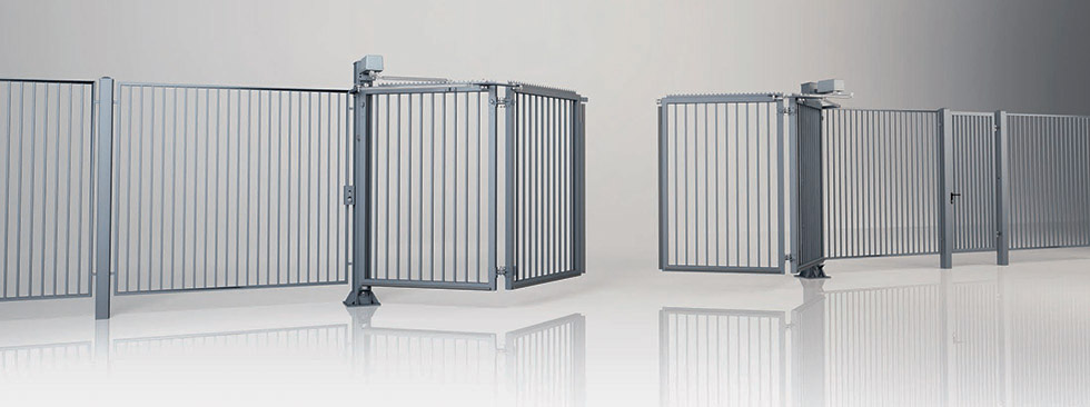 Ogrodzenie systemowe z bramą dwuskrzydłową V-KING z wypełnieniem palisadowym 25x25 mm